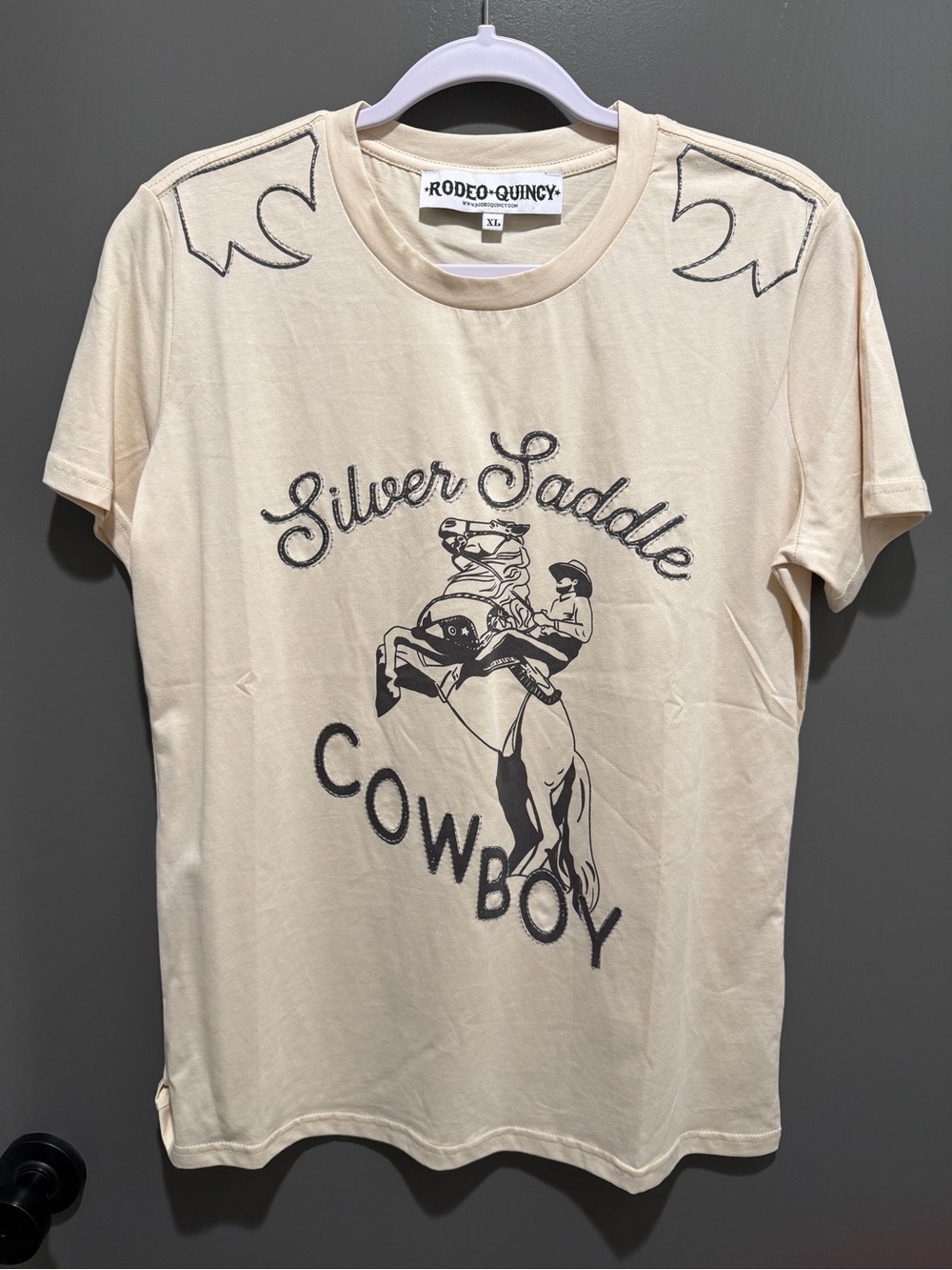 Rodeo Quincy Cream 'Silver Saddle Cowboy' Short Sleeve Tee